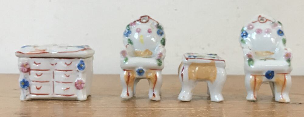Set 4 Vintage Occupied Japan Figurines Porcelain Doll Furniture Miniatures